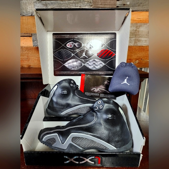 Nike Air Jordan men's size 11